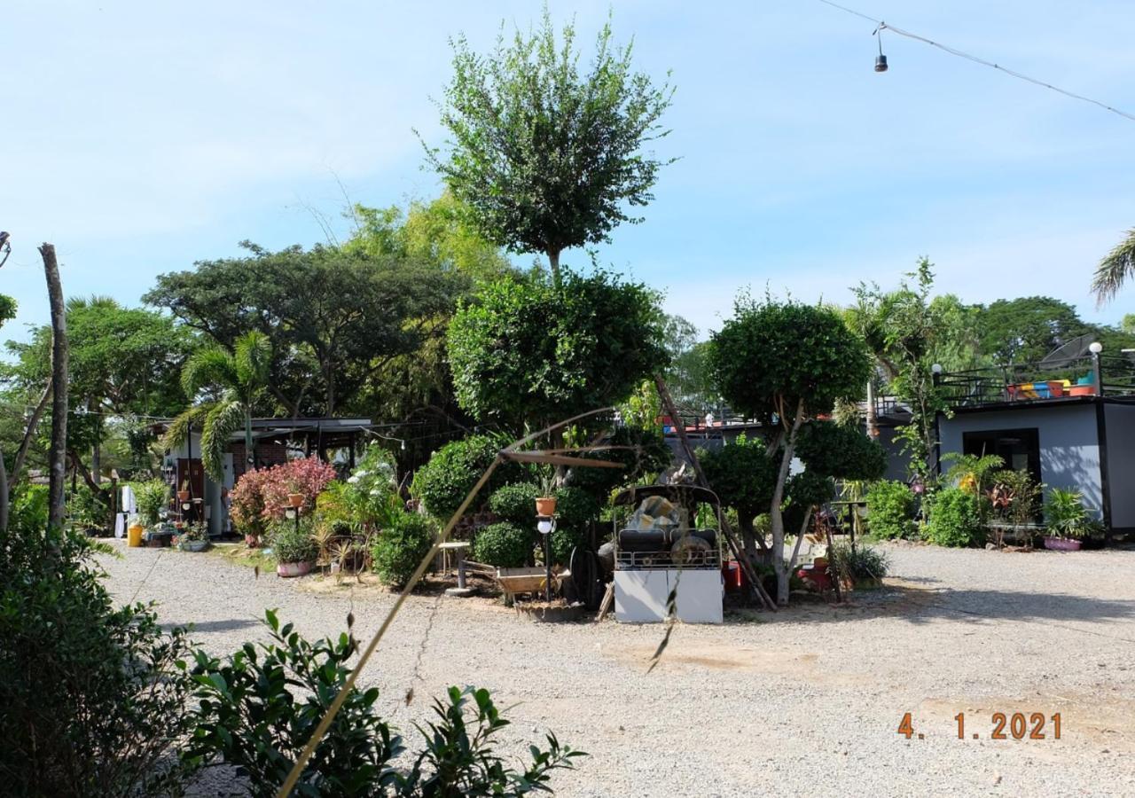 สกายวิวรีสอร์ท ชัยนาท Chai Nat Exterior foto